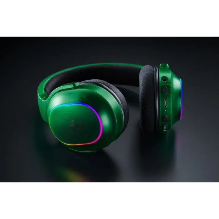 Razer Barracuda X Chroma Phantom Green Ed o‘yin garniturasi